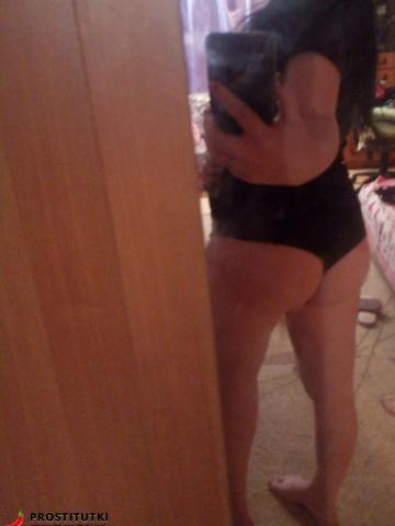 Моника фото 2